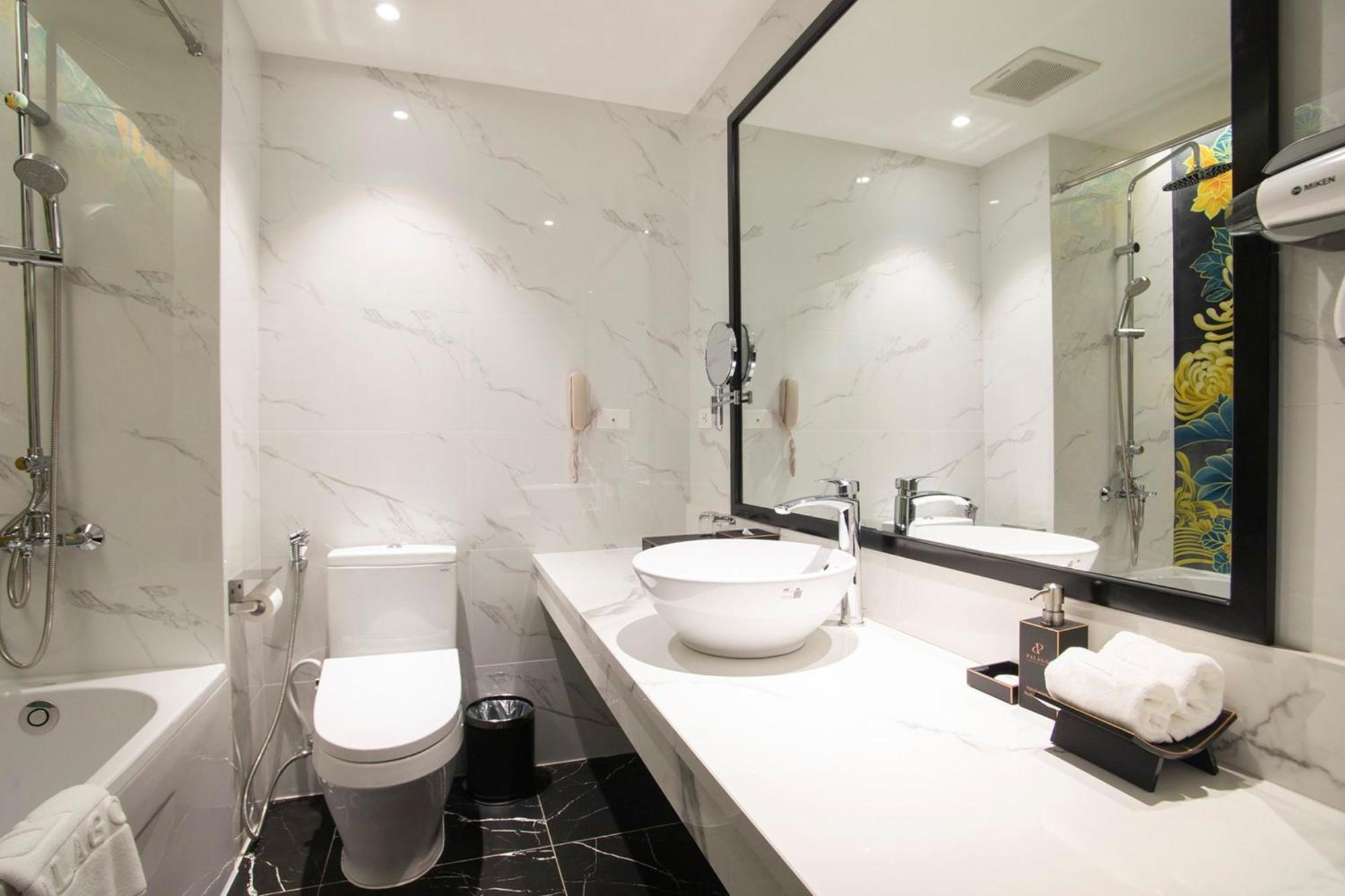 Palago Boutique Hotel Ханой Екстериор снимка