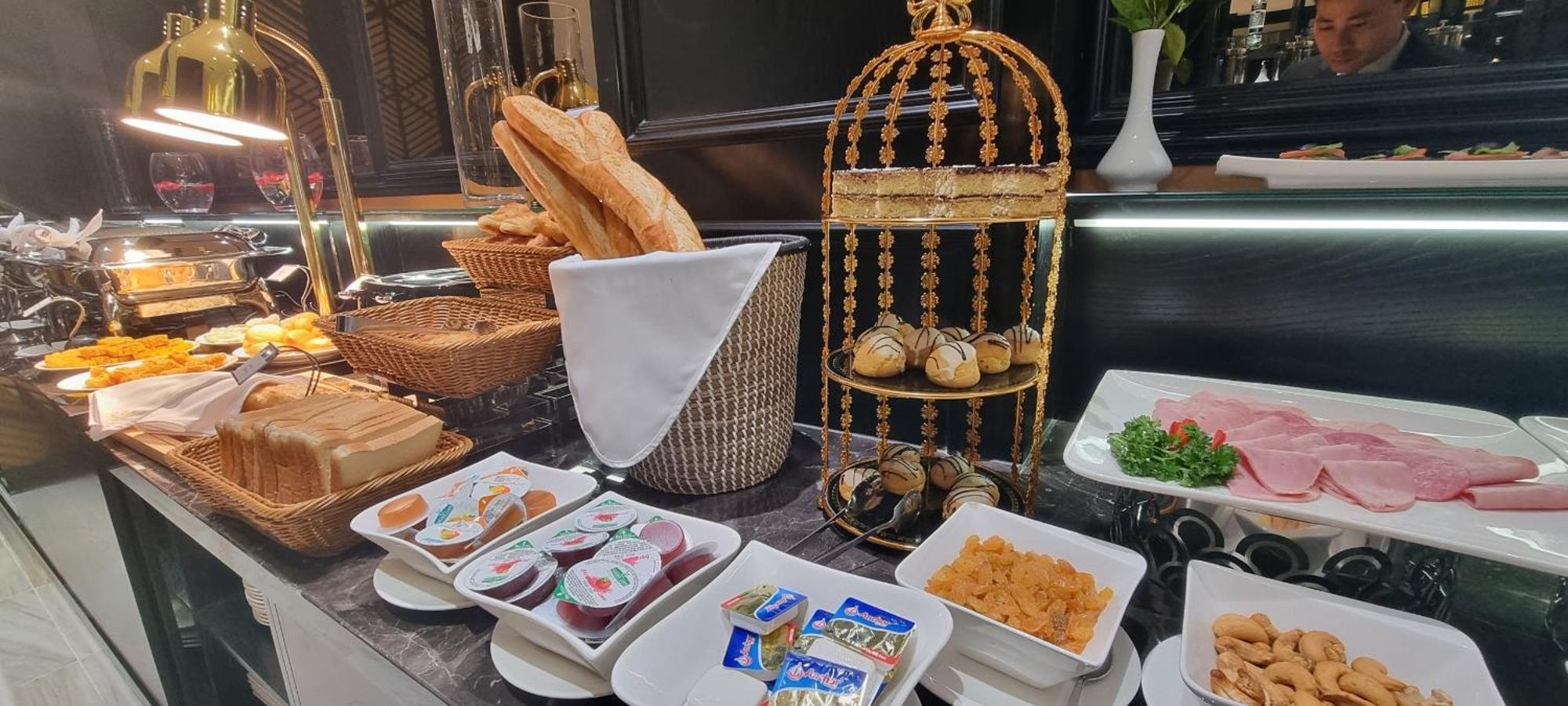 Palago Boutique Hotel Ханой Екстериор снимка